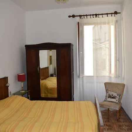 Casa Di Alice Mulazzo